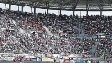 <b>EL NÚMERO 12. </b>Pese a la grave crisis grana, ante el Valencia hubo casi 25.000 espectadores. Se espera otra gran entrada para aupar al Real Murcia en busca de su tercer triunfo consecutivo como local.