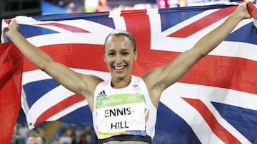 Jessica Ennis-Hill celebra su medalla de plata en los Juegos Olímpicos de Río.