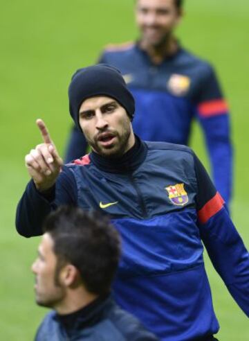 Entrenamiento en el Allianz Arena. Gerard Piqué.