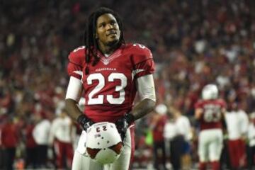 Chris Johnson, running back de Arizona Cardinals, fue el gran héroe del partido ante unos Ravens que no podían frenarle. 