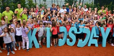 Los niños, protagonistas en la previa del Adria Tour