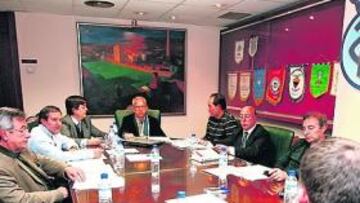 <b>SEMANA DE REUNIONES. </b>La Catalana no para: el lunes se reunió Antiviolencia y ayer, Competición.