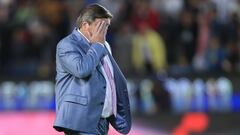 Tigres hace oficial la salida de Miguel Herrera