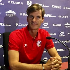 Leo Franco: "A los seguidores del Huesca les pido que disfruten"