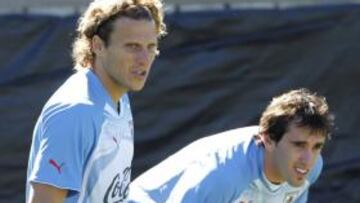 Forlán y Godín en el Mundial.