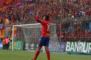 Othoniel Arce jugó en 8 equipos del fútbol mexicano en 7 años, desde que debutó con San Luis en 2010. Para el 2018 se fue a Guatemala donde ha estado en 3 equipos, el Deportivo Suchitepéquez, Siquinalá y ahora con el Municipal.