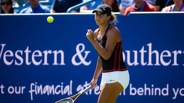 MASON, OHIO - AUGUST 19:  Madison Keys of the United States celebrates winning a point against Elena Rybakina of Kazakhstan during her quarter-final match on Day 7 of the Western & Southern Open at Lindner Family Tennis Center on August 19, 2022 in Mason, Ohio (Photo by Robert Prange/Getty Images)