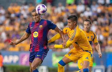 Barcelona se lleva el juego de leyendas