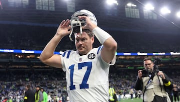 The Colts surprised everyone by bringing Philip Rivers out of retirement to join their practice squad. Coach Shanahan explained what the veteran QB brings.