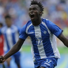 Alberth Elis podría firmar con el Fenerbahçe el fin de semana