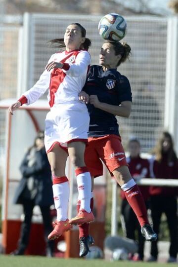 Las mejores imágenes del derbi Rayo-Atlético Féminas