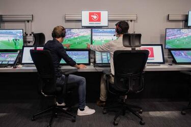 VAR doubts resurface at the Club World Cup