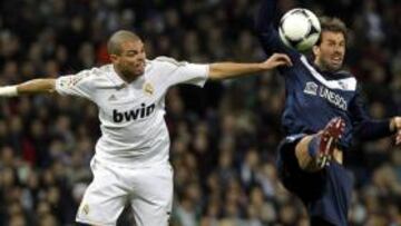 <b>TOCADO. </b>El central se llevó un fuerte golpe en las costillas, pero no reviste gravedad.