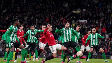 El Betis naufraga en Old Trafford