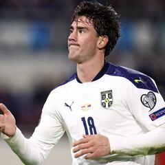 Los agentes de Vlahovic, enfurecidos: "La Fiore rechazó más de 60M€"