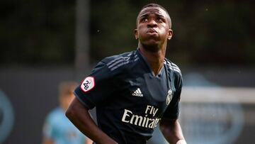 Vinicius, el experto lanzador de faltas que necesita el Madrid