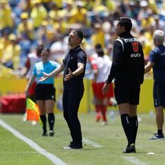 Ya es oficial: García Pimienta se va de Las Palmas