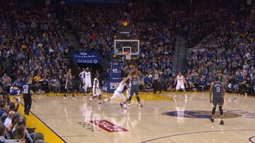 La canasta agónica de Stephen Curry que le dio la victoria a los
Golden State Warriors