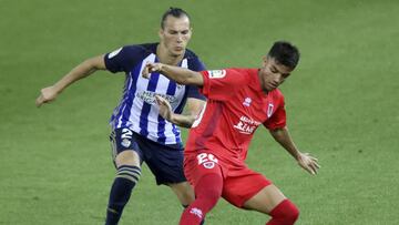 Ponferradina y Numancia se enfrentaron en Los Pajaritos.