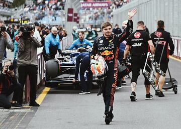 Alegría de Max Verstappen tras conseguir la pole en el Gran Premio de Australia de la Fórmula 1.