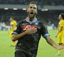 Higuaín y Callejón marcan para el Nápoles, que se coloca líder