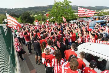 Así despidieron a los jugadores del Athletic en Lezama