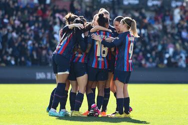 Real Sociedad Femenino 0-2 FC Barcelona Femenino | Internada de Geyse que se marchó de su marca y dejó el balón para que Aitana desde dentro del área marcara el segundo. 
