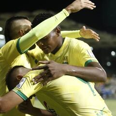 B/manga empata con Alianza y es líder parcial de la Liga Águila