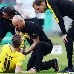 Marco Reus urged to stay at Dortmund despite reservations
