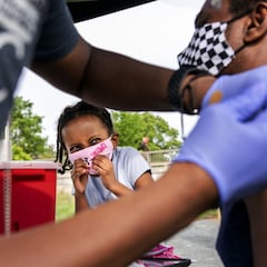 Turismo de vacunas COVID-19 en Estados Unidos: ¿Qué estados no piden residencia?