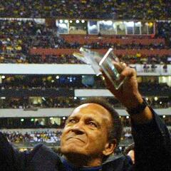 Redes Sociales reaccionan tras la muerte del Lobo Solitario