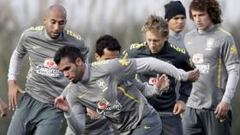 Brasil, entre la cabeza de Ganso y los pies de Pato