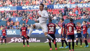 Casemiro celebra un gol en El Sadar.