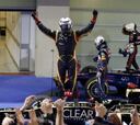 Raikkonen y Lotus se visten de triunfadores