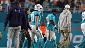 MIAMI GARDENS, FLORIDA - DECEMBER 11: Tyreek Hill #10 of the Miami Dolphins walks off the field in the first half against the Tennessee Titans at Hard Rock Stadium on December 11, 2023 in Miami Gardens, Florida.   Megan Briggs/Getty Images/AFP (Photo by Megan Briggs / GETTY IMAGES NORTH AMERICA / Getty Images via AFP)