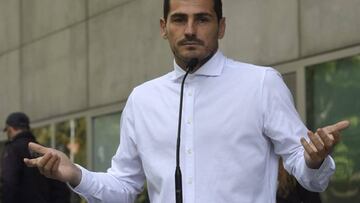 Casillas, padrino de la primera promoci車n de 'LaLiga Business School'