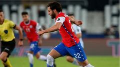 La Roja le dedica a Brereton una canción de Maradona y la prensa argentina estalla