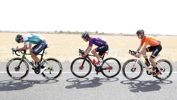 Carrera por una invitación para La Vuelta 2022
