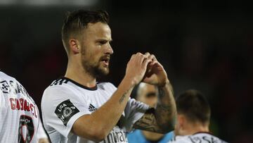 Seferovic celebra el gol.