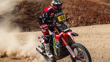 Tosha Schareina gana la Etapa 3 del Rally de Marruecos con la Honda.