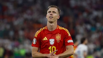MÚNICH (ALEMANIA), 09/07/2024.- El centrocampista de la selección española Dani Olmo tras marcar el segundo gol ante Francia, durante el partido de semifinales de la Eurocopa de fútbol que España y Francia disputan este martes en Múnich. EFE/Alberto Estévez