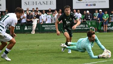 Manu Hernando se reivindica y Yeray destroza la puerta