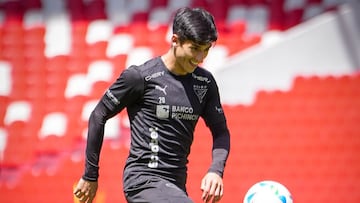 Los chilenos en el extranjero que no tienen lugar con Gareca