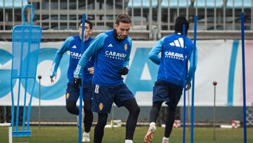 Marc Aguado, entrenándose con el Real Zaragoza.