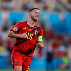 Eden Hazard injured in Belgium win has alarm bells ringing