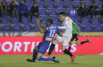 0-1. Gameiro anotó el primer tanto.