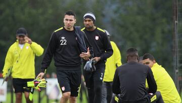 Castellanos y Zapata, porteros de Santa Fe, han alternado la titular durante los últimos dos años. En ocasiones por decisiones técnicas, en otras oportunidades por rotación.