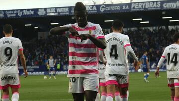 24/10/21 PARTIDO DE SEGUNDA DIVISION JORNADA 12 PONFERRADINA - REAL OVIEDO OBNEG GOL ALEGRIA 0-1