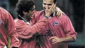 Ivan Tomic, con Ivan Alonso.