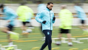 10/01/20 ENTRENAMIENTO DEL ESPANYOL 
 
 RAUL DE TOMAS 
 
 
 
 